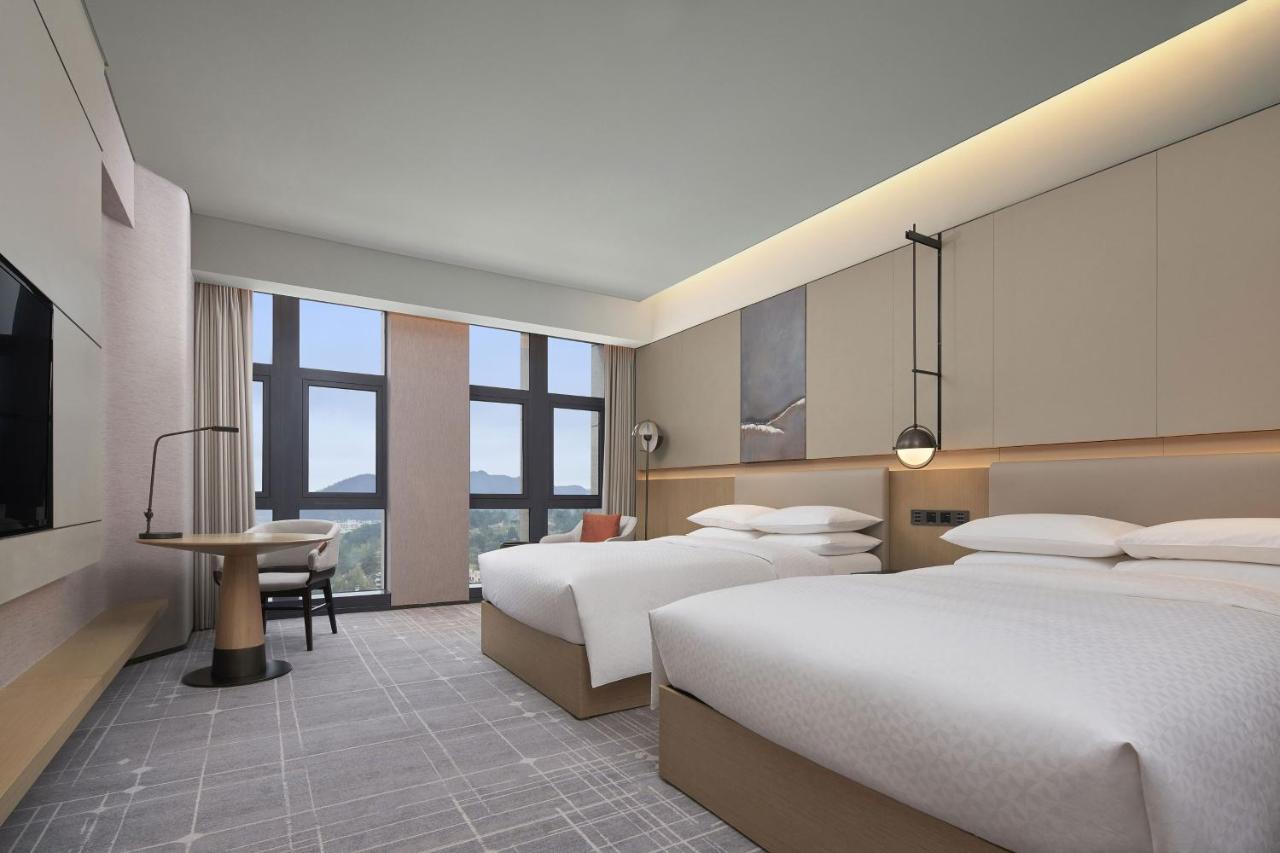 Four Points By Sheraton Guiyang, Huaxi Guiyang  Esterno foto